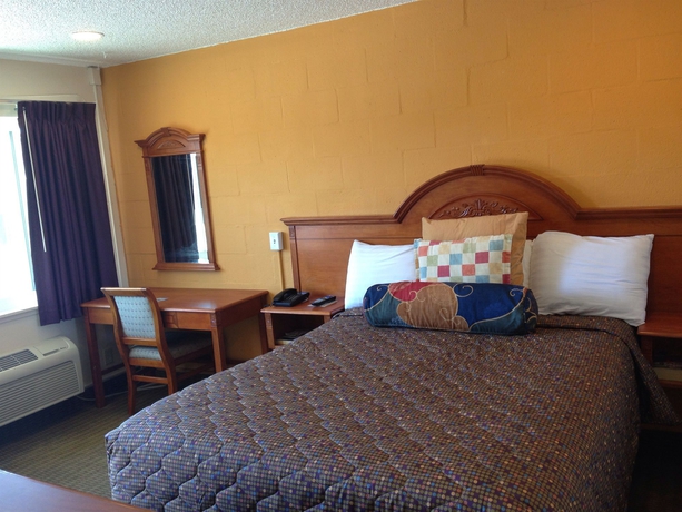 Imagen de la habitación del Hotel Deluxe Inn, South San Francisco. Foto 4