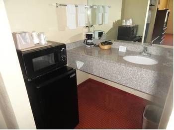 Imagen de la habitación del Hotel Deluxe Inn, Waco . Foto 10