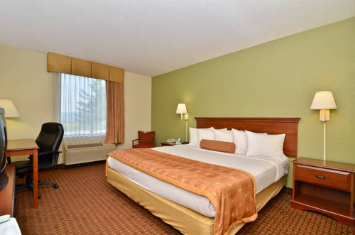 Imagen de la habitación del Hotel Deluxe Inn, Wytheville. Foto 6