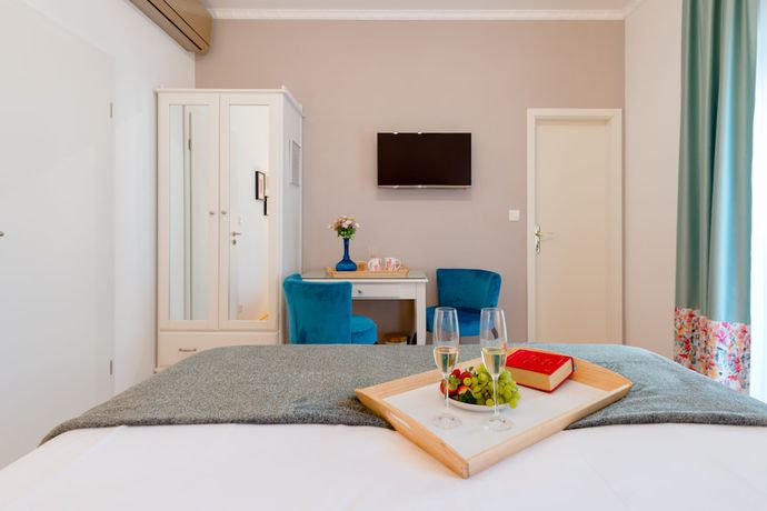 Imagen de la habitación del Hotel Deluxe Rooms Tramonto. Foto 3