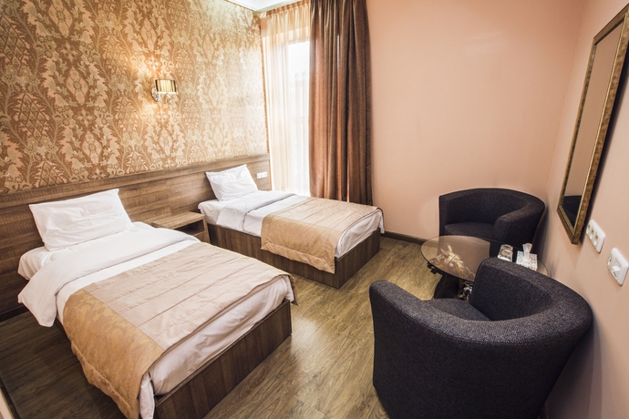 Imagen de la habitación del Hotel Deluxe Yerevan. Foto 9