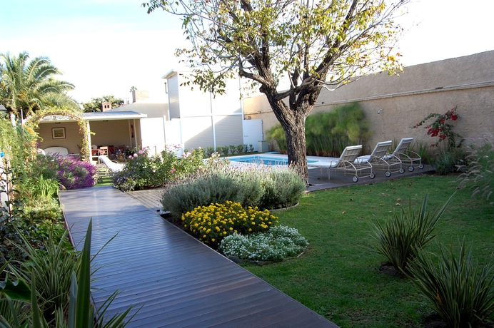 Imagen de los exteriores del Hotel Delvino Boutique. Foto 8