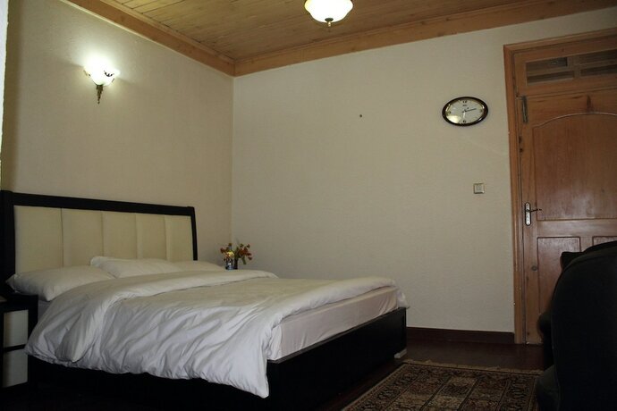 Imagen general del Hotel Demanchi Naran. Foto 7