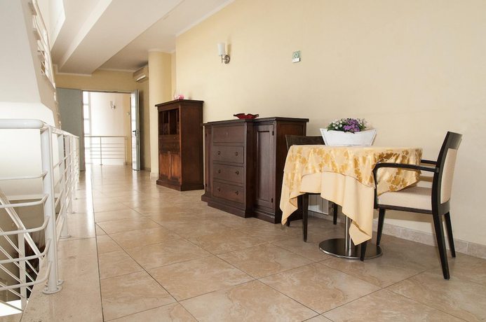 Imagen de la habitación del Hotel Demar. Foto 7