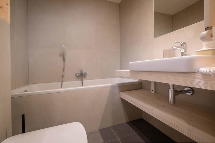 Imagen de la habitación del Hotel Dem&auml;nov&aacute; Rezort. Foto 15