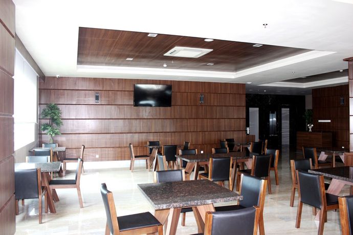 Imagen del bar/restaurante del Hotel Demelia. Foto 1
