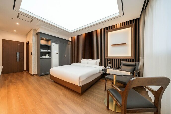 Imagen general del Hotel Demer. Foto 12