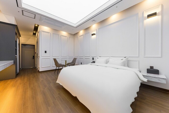 Imagen de la habitación del Hotel Demer. Foto 38