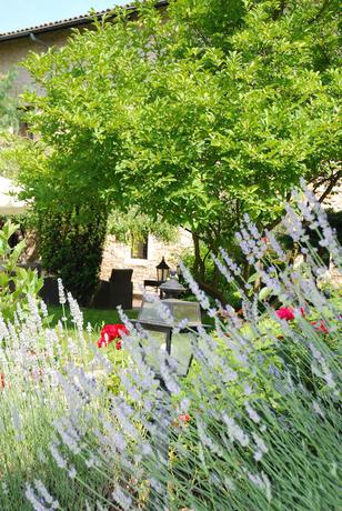 Imagen general del Hotel Demeures et Ch&acirc;teaux l'Abbaye Caladoise. Foto 2