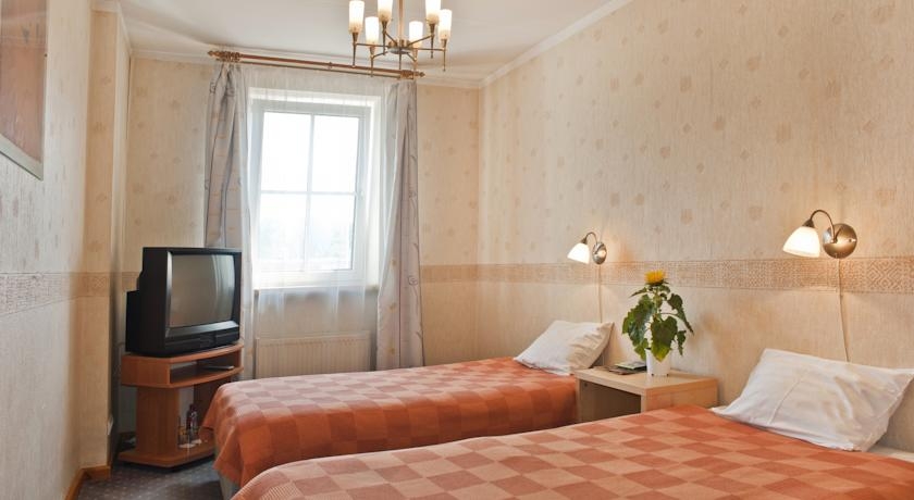 Imagen de la habitación del Hotel Demians. Foto 2