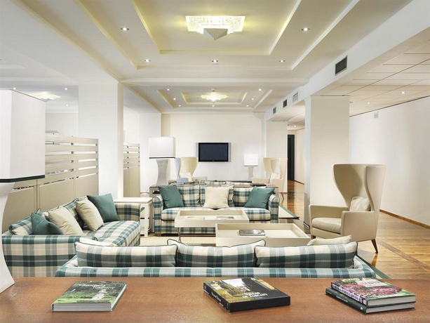 Imagen de los interiores del Hotel Demidoff Country Resort. Foto 8