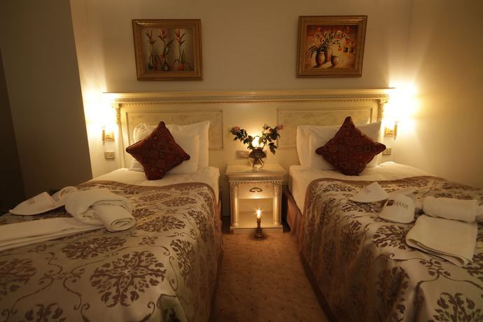 Imagen de la habitación del Hotel Demir. Foto 14