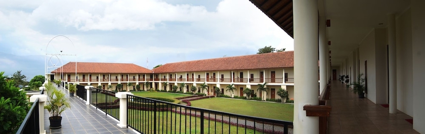 Imagen de la habitación del Hotel D'emmerick Salib Putih Salatiga. Foto 3