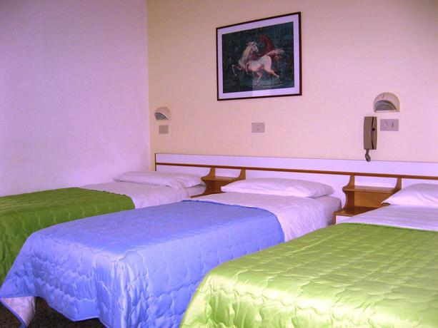 Imagen de la habitación del Hotel Demo Design Emotion. Foto 10