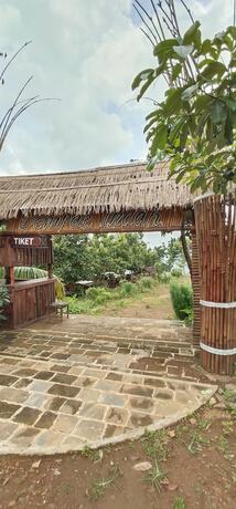 Imagen general del Hotel Dempak Indah Camp and Resort. Foto 8