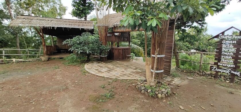 Imagen general del Hotel Dempak Indah Camp and Resort. Foto 11