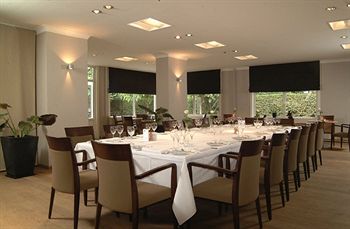 Imagen del bar/restaurante del Hotel Den En Heuvel. Foto 2