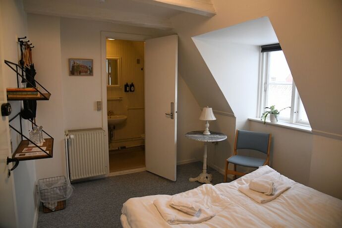 Imagen de la habitación del Hotel Den Gamle Arrest. Foto 14