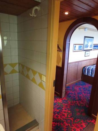 Imagen de la habitación del Hotel Den R&ouml;da B&aring;ten. Foto 49