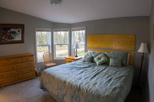 Imagen de la habitación del Hotel Denali Tri-valley Cabins. Foto 6