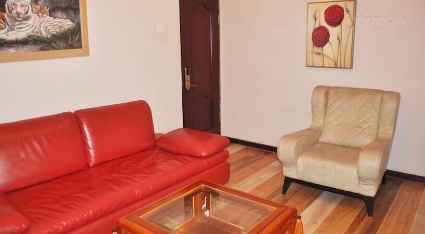 Imagen de la habitación del Hotel Denami Suites. Foto 7