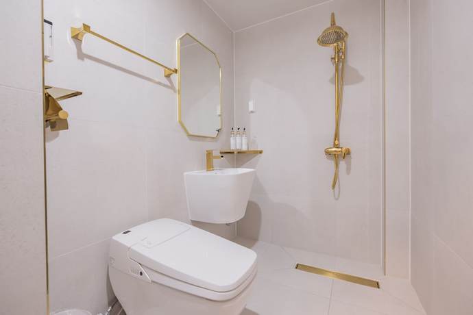 Imagen de la habitación del Hotel Denbasta heritage. Foto 13