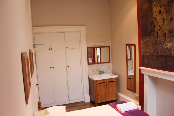 Imagen de los interiores del Hotel Dene Guest House. Foto 13