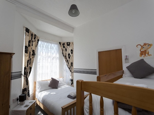 Imagen de la habitación del Hotel Deneside Guest House. Foto 13