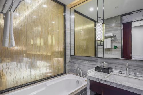 Imagen general del Hotel Dengfeng Zhongzhou Huading. Foto 5