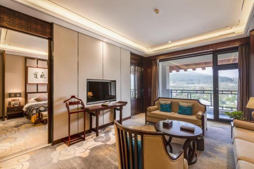 Imagen general del Hotel Dengfeng Zhongzhou Huading. Foto 8