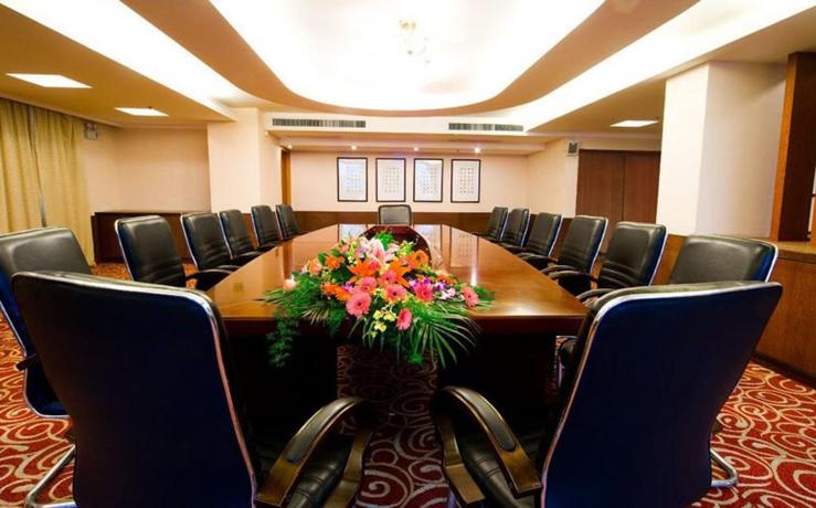Imagen de los interiores del Hotel Dengxillai Foshan. Foto 13