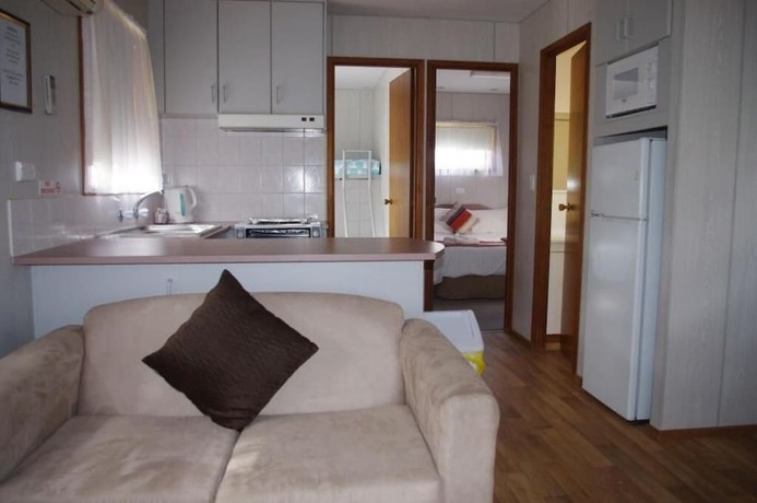 Imagen general del Hotel Deniliquin Pioneer Tourist Park. Foto 8