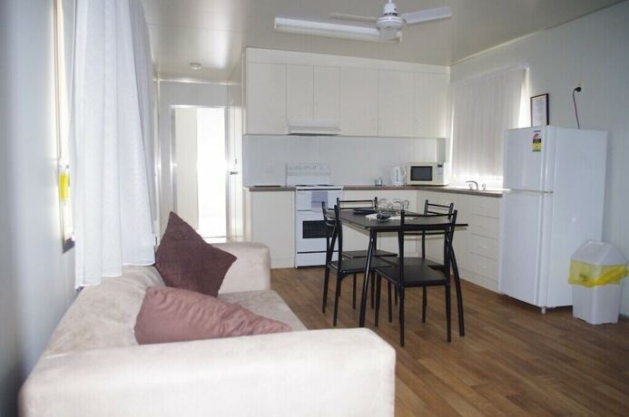 Imagen de la habitación del Hotel Deniliquin Pioneer Tourist Park. Foto 20