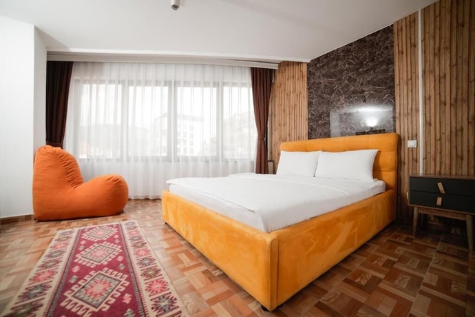 Imagen de la habitación del Hotel Denis. Foto 5