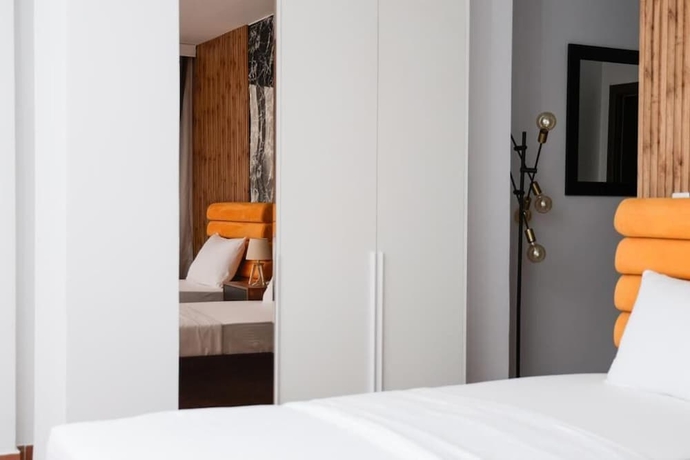 Imagen de la habitación del Hotel Denis. Foto 15