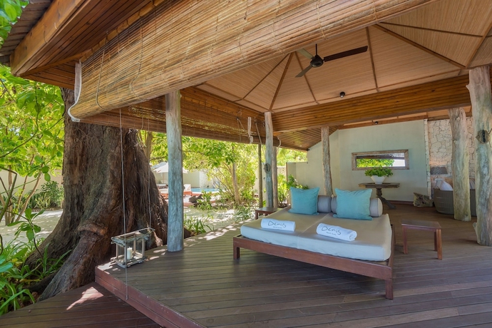 Imagen de la habitación del Hotel Denis Private Island. Foto 15