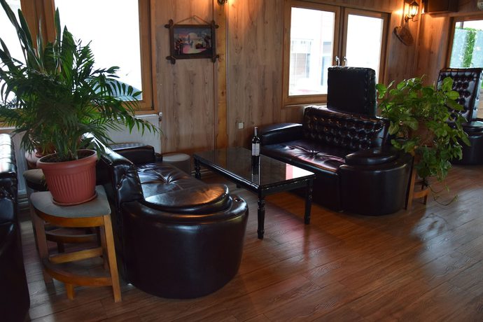 Imagen de los interiores del Hotel Denis and Spa. Foto 20