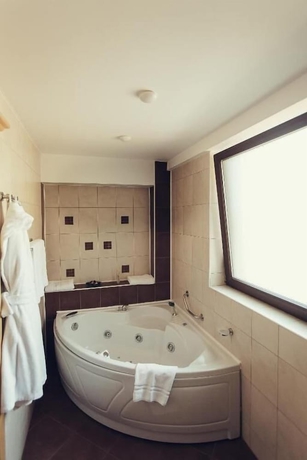 Imagen de la habitación del Hotel Denisa Boutique. Foto 18
