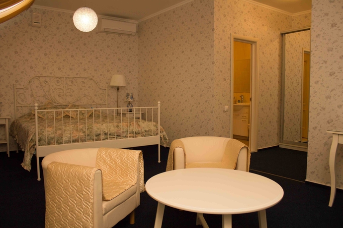 Imagen de la habitación del Hotel Denisovsky Dvorik. Foto 9