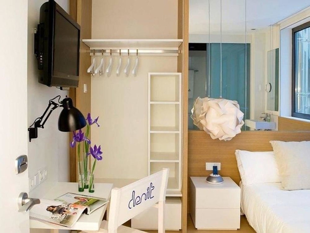 Imagen de la habitación del Hotel Denit Barcelona. Foto 3