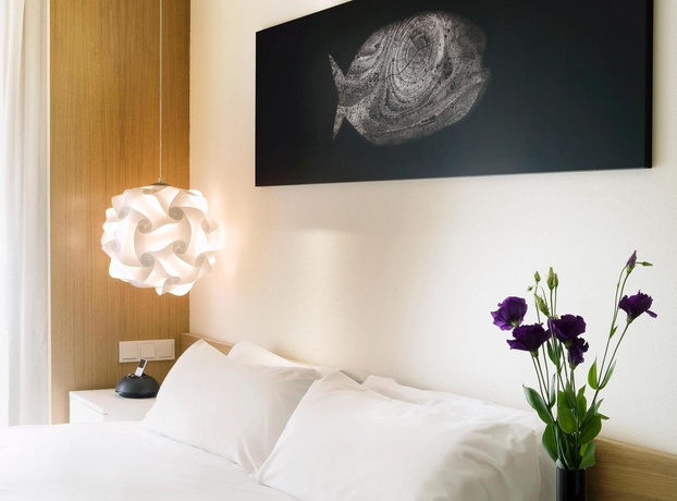 Imagen de la habitación del Hotel Denit Barcelona. Foto 6