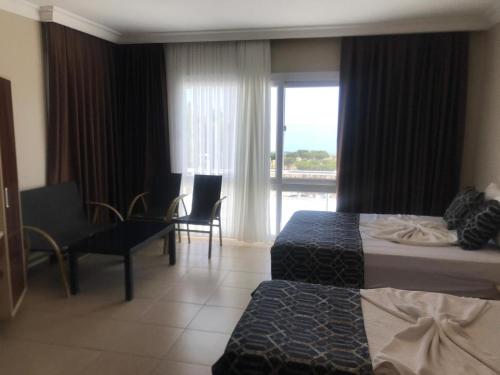 Imagen general del Hotel Denizkumu. Foto 14