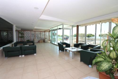 Imagen general del Hotel Denizkumu. Foto 15