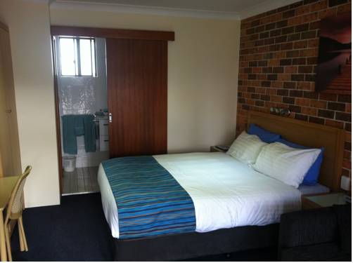 Imagen de la habitación del Hotel Denman Motor Inn. Foto 4