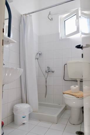 Imagen de la habitación del Hotel Dennis. Foto 5