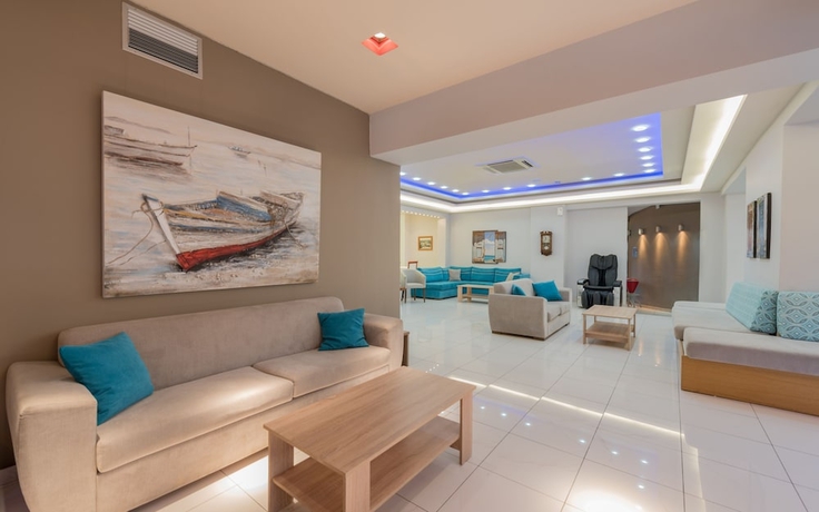 Imagen de los interiores del Hotel Denny\'s Inn. Foto 12