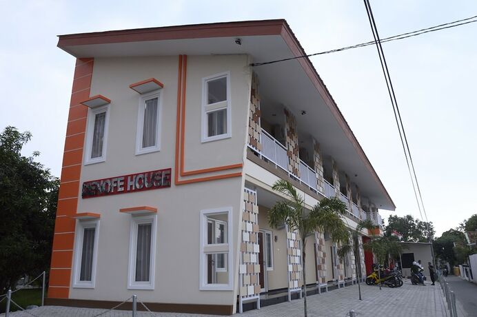 Imagen general del Hotel Denofe House. Foto 1