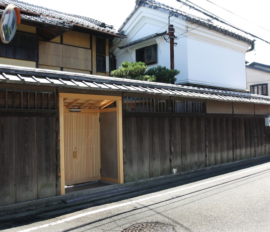 Imagen de los exteriores del Hotel Denshin-An. Foto 3