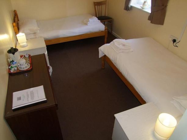 Imagen de la habitación del Hotel Denville. Foto 15