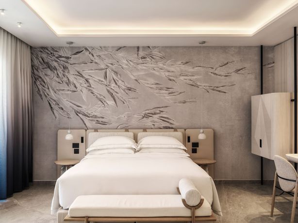 Imagen de la habitación del Hotel Deos Mykonos-A Myconian Collection hotel. Foto 11